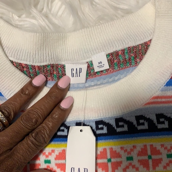 Gap Knit Sweater❤️ - Picture 4 of 5